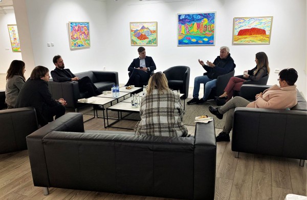 Dmitrijus Kanovičius neša šviesą labiausiai jos stokojantiems – Jonavoje įkurtas paramos fondas „Looking to the Stars“