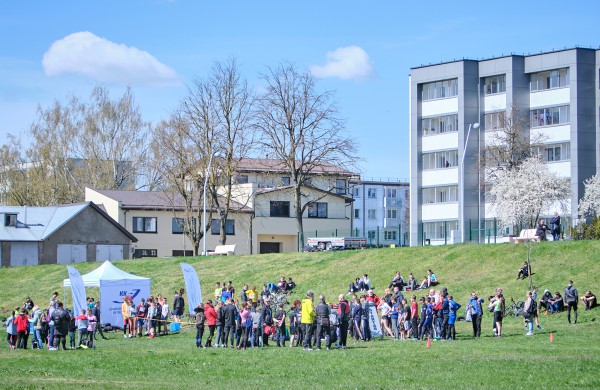 Po dviejų metų pertraukos – moksleivių lengvosios atletikos „Pavasario krosas“