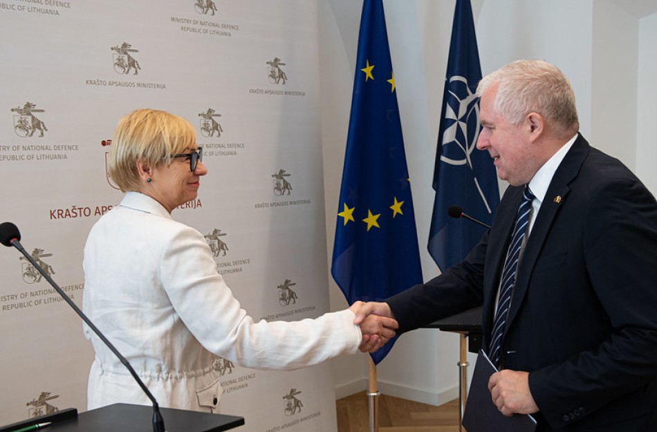 Moksleiviai bus mokomi pilietiškumo ir gynybos įgūdžių