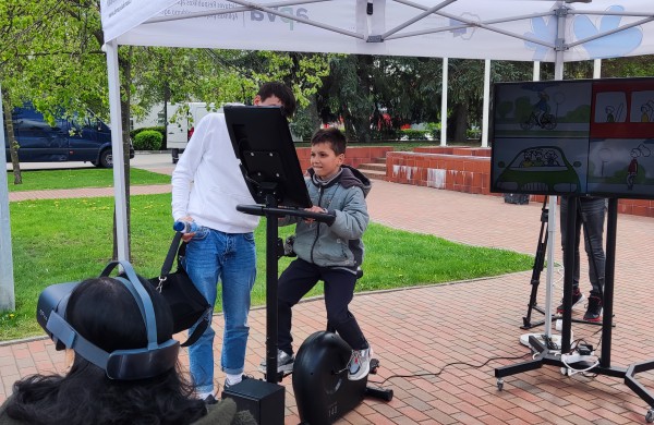 Į Jonavą atvyko akcija „Būk modernus-keisk ratus“