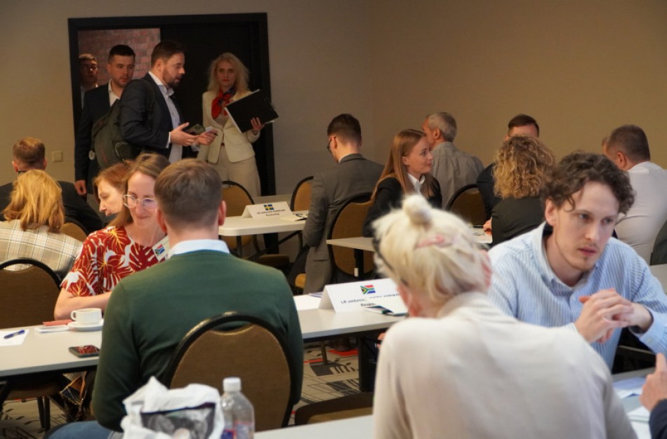 Verslininkai ir diplomatai sutarė: lietuviškų maisto produktų eksportas plėsis