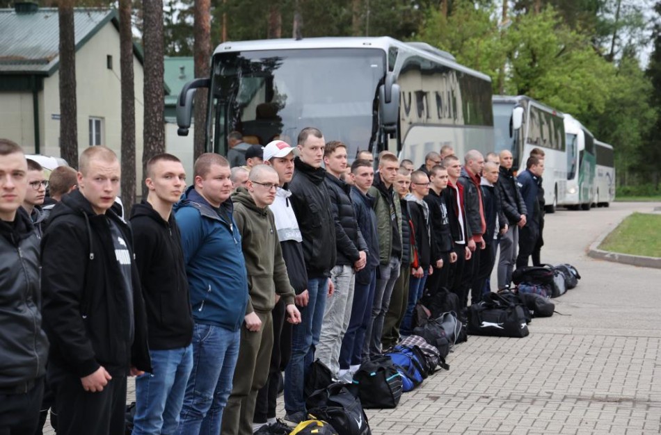 Nauja pradžia – jaunuoliai pradeda tarnybą  Kęstučio ir Algirdo batalionuose   