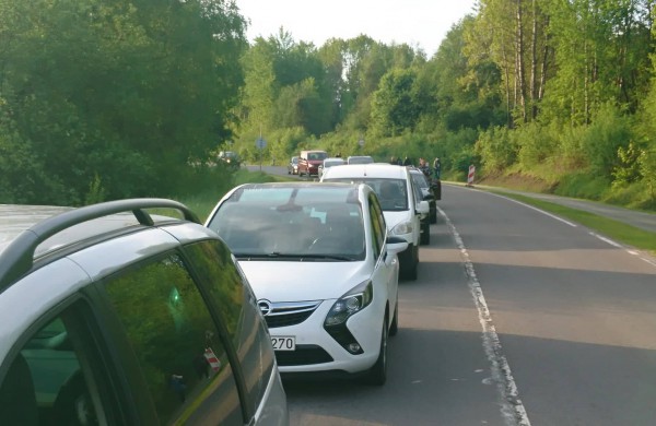 Sugedus autobusui ant Ruklos viaduko formuojasi spūstys – problema jau sprendžiama