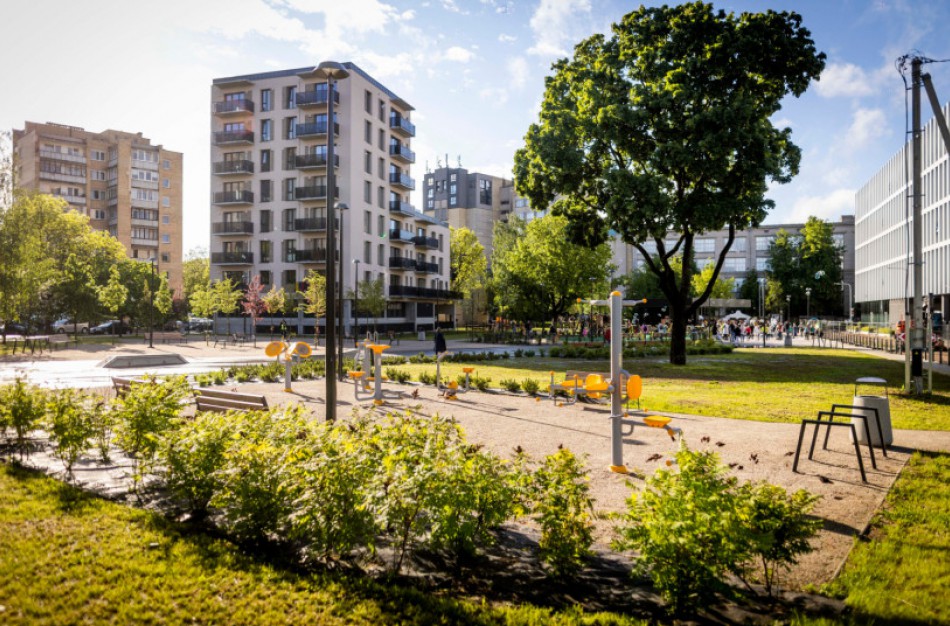 Kaip pasitikrinti, ar viešose erdvėse pasodinta pakankamai parkų, gėlynų ir vejų?