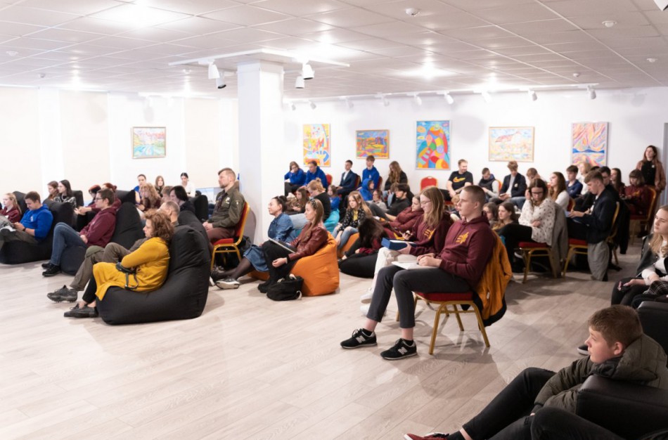 Savivaldybės vadovų ir jaunimo susitikime apdovanoti geriausių projektų autoriai