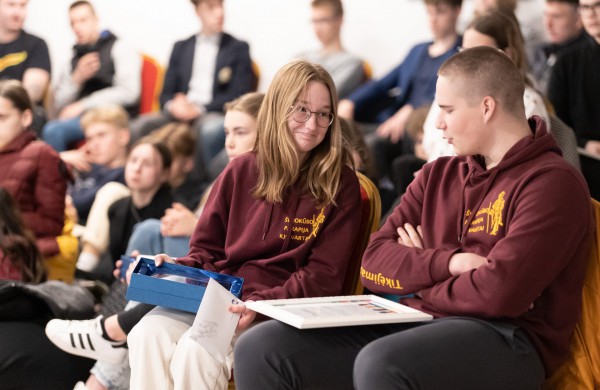 Savivaldybės vadovų ir jaunimo susitikime apdovanoti geriausių projektų autoriai