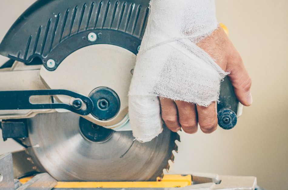 Saugos darbe turi paisyti ir patys darbuotojai