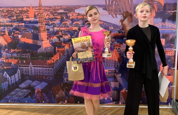 Varžybos Latvijoje: puikūs klubo “Bonus”  šokėjų rezultatai!