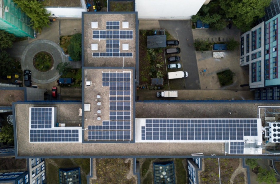 Nepasiturintys gyventojai jau gali teikti paraiškas paramai saulės elektrinėms ir netaršiems šilumos įrenginiams