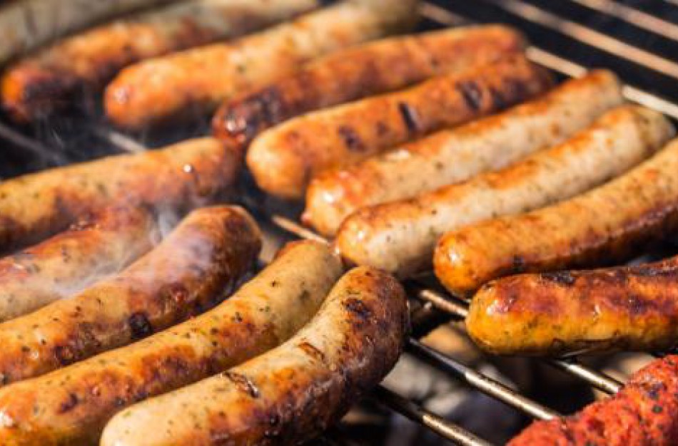 Kokias dešreles saugiausia kepti lauko kepsninėse?