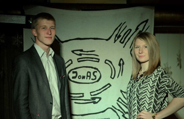 JonAS padėkos vakaras: išdalintos padėkos geriausiems Jonavos jaunimo draugams