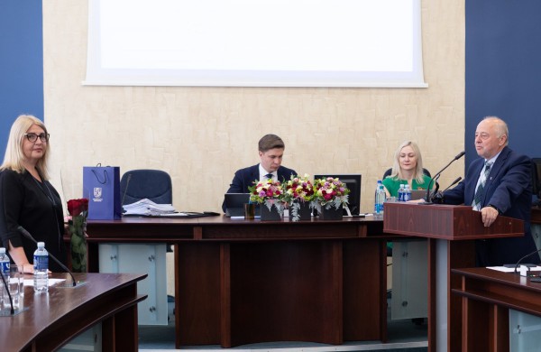 Pasveikinti apdovanojimus pelnę Jonavos verslo atstovai