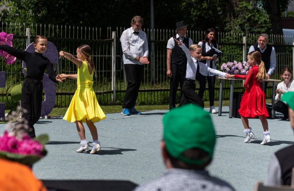 Veiklos centras kvietė į kavinę - „Šeimos cukrainę“