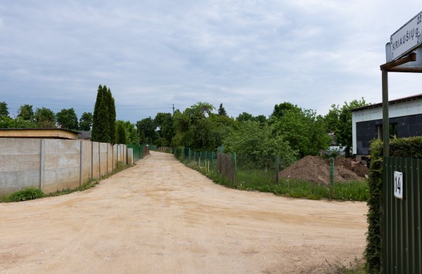 Pradedama remontuoti Kriaušių gatvė „Draugystės“ soduose
