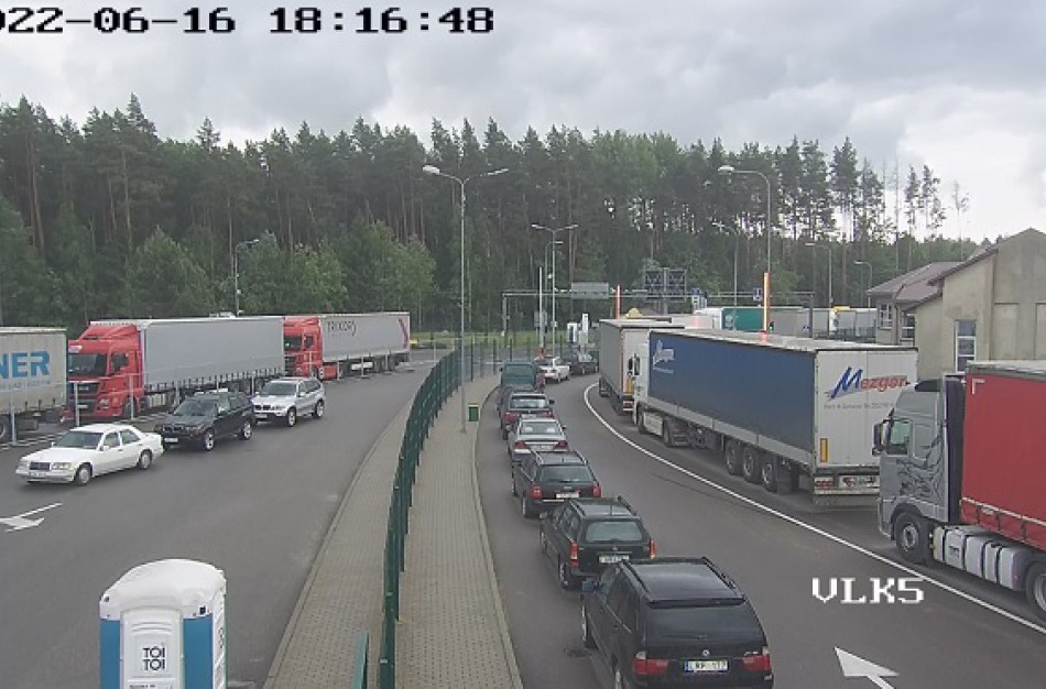 Lietuvos muitinė griežtins dažnai per Lietuvos-Baltarusijos sieną vykstančiųjų kontrolę