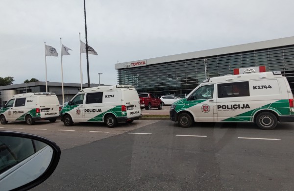 Pareigūnai Kaune ir Jonavoje patikrino apie 1,5 tūkst. transporto priemonių