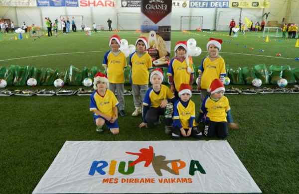 Mažais žingsneliais didžiojo futbolo link