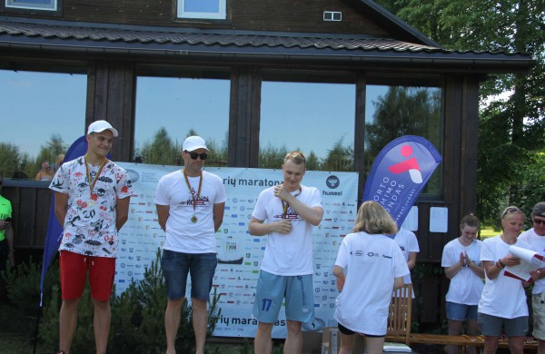 Tarp Joninių plaukimo maratono Šveicarijoje nugalėtojų – pasaulio čempionas, Europos rekordininkas ir olimpietė