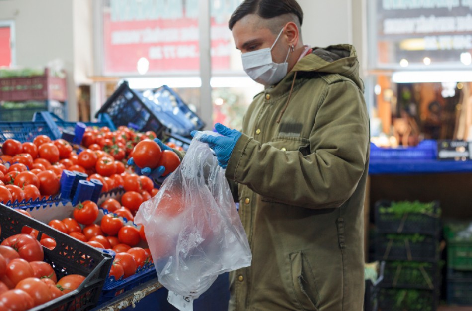 Ateitis be plastikinių maišelių tampa reali