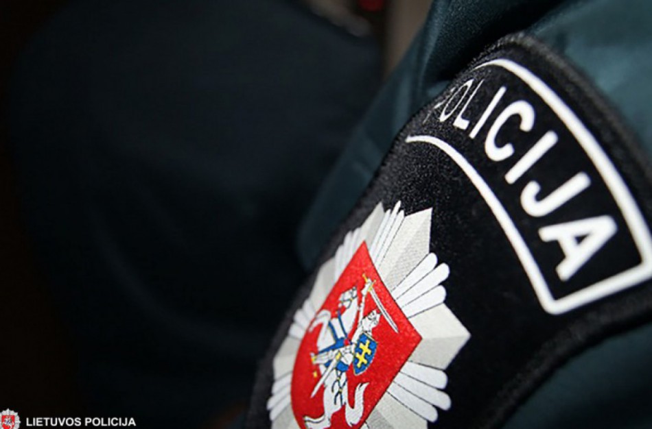 Sukčiai nesnaudžia: iš moters išviliojo didelę sumą pinigų