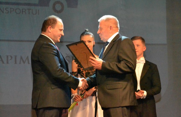 Tradiciniame mero padėkos vakare įteikti svarbiausi metų apdovanojimai