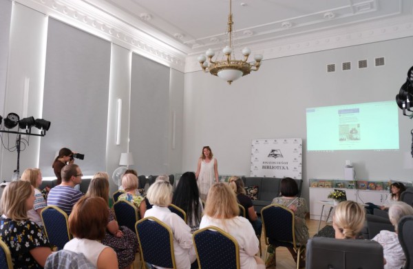 Jonavos viešojoje bibliotekoje - ukrainiečių rašytojos renginiai