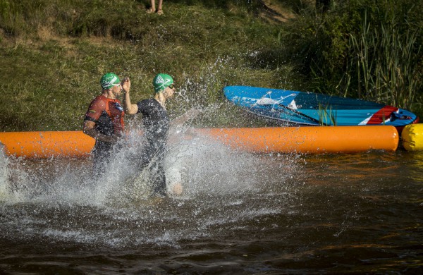 Atkakliame ir karštame Jonavos triatlone triumfavo G. Pajėda ir profesionalė iš Belgijos