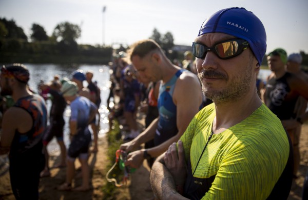 Atkakliame ir karštame Jonavos triatlone triumfavo G. Pajėda ir profesionalė iš Belgijos