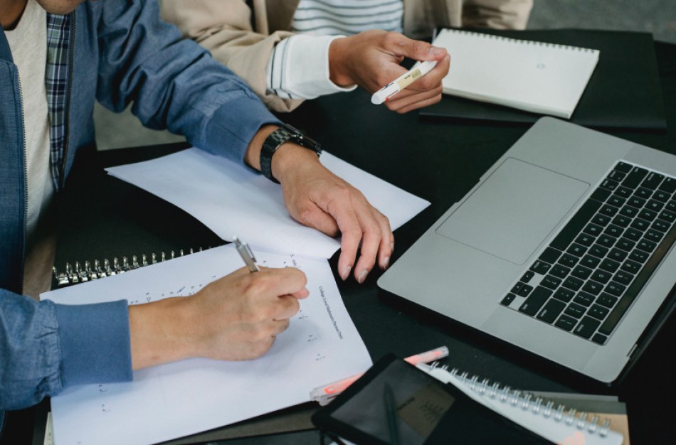 J. Šiugždinienė: suprasdama ypatingą svarbą valstybė pedagogams finansuos informatikos studijas