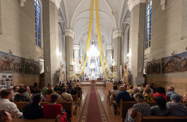 Skaruliuose paminėtas bažnyčios jubiliejus, prasidėjo muzikos festivalis