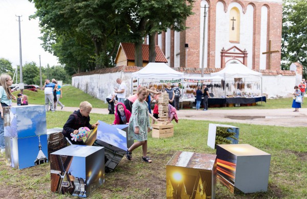 Skaruliuose paminėtas bažnyčios jubiliejus, prasidėjo muzikos festivalis