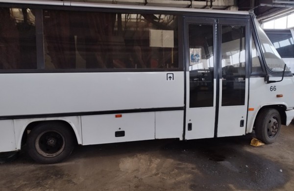 UAB ,,Jonavos autobusai" skelbia aukcioną