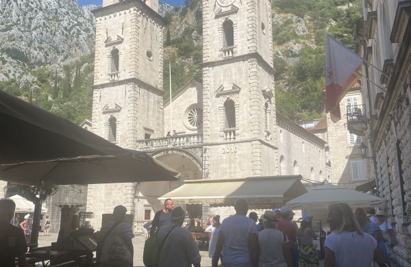 ,,Laduta" dalyvavo XII-ajame tarptautiniame muzikos ir šokio festivalyje ,,MONTENEGRO SUMMER FEST"