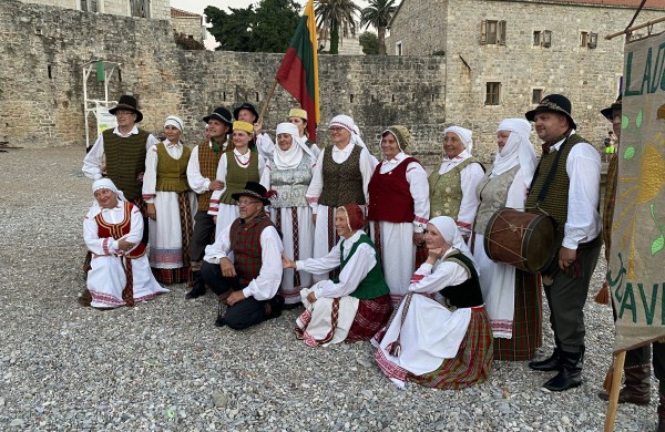 ,,Laduta" dalyvavo XII-ajame tarptautiniame muzikos ir šokio festivalyje ,,MONTENEGRO SUMMER FEST"