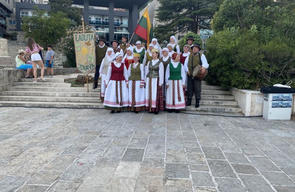 ,,Laduta" dalyvavo XII-ajame tarptautiniame muzikos ir šokio festivalyje ,,MONTENEGRO SUMMER FEST"
