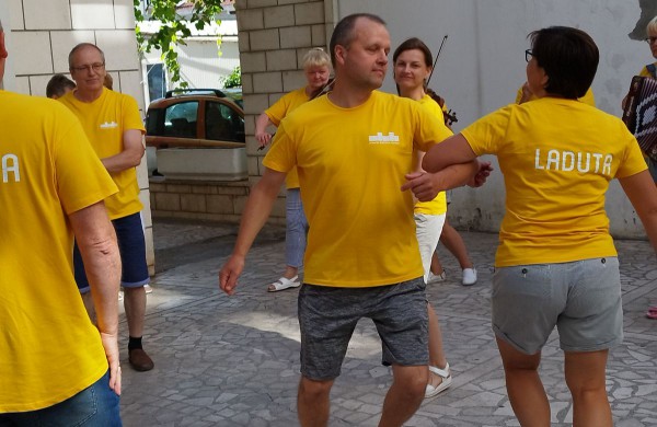 ,,Laduta" dalyvavo XII-ajame tarptautiniame muzikos ir šokio festivalyje ,,MONTENEGRO SUMMER FEST"