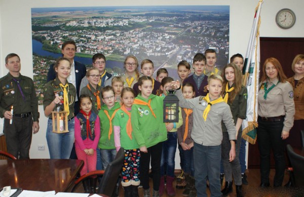 Betliejaus ugnis sužibo Jonavos rajono savivaldybėje  