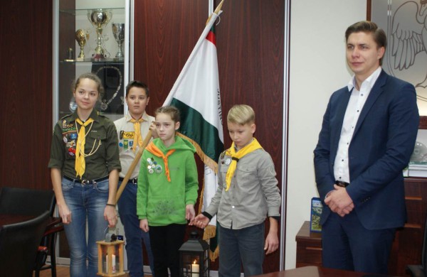 Betliejaus ugnis sužibo Jonavos rajono savivaldybėje  