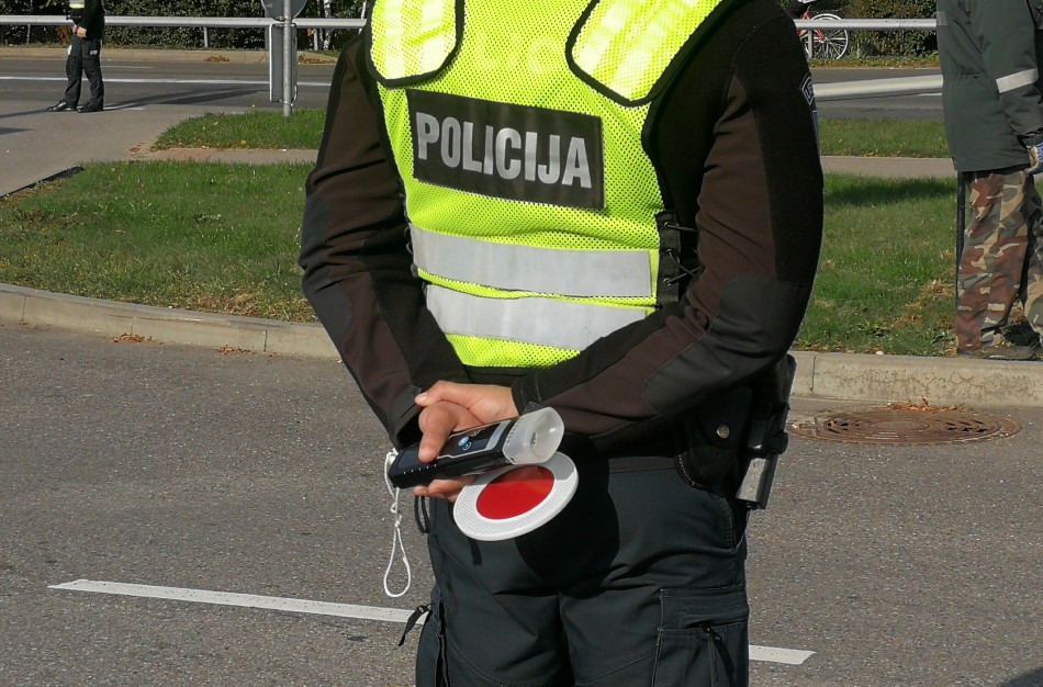Kaune ir Jonavoje pareigūnai patikrino daug nei 4,6 tūkst. transporto priemonių