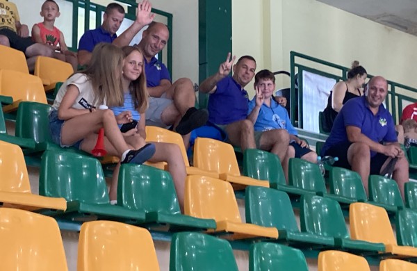 Jonavos „Vikingai“ Lenkijoje salės futbolo turnyre „Copernicus Cup“ iškovojo sidabro medalius