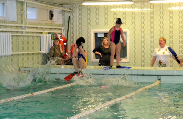 Šventiniai Jonavos jaunųjų plaukikų startai