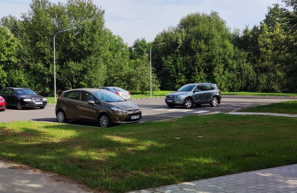 Miesto reikalų komiteto akiratyje – vykdoma daugiabučių kiemų renovacija