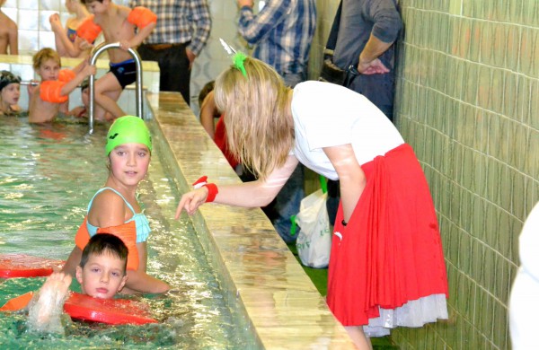 Šventiniai Jonavos jaunųjų plaukikų startai