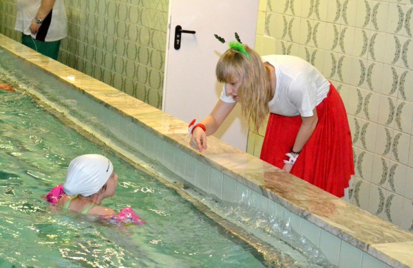 Šventiniai Jonavos jaunųjų plaukikų startai