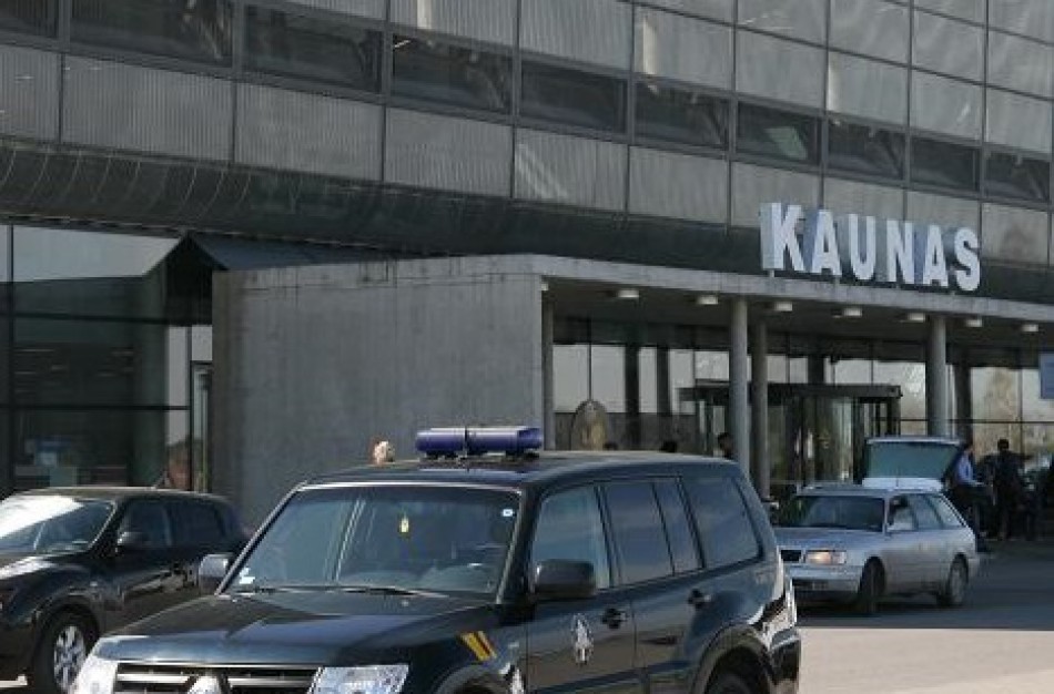 Kauno oro uoste sulaikytas teisėsaugos ieškotas Jonavos rajono gyventojas