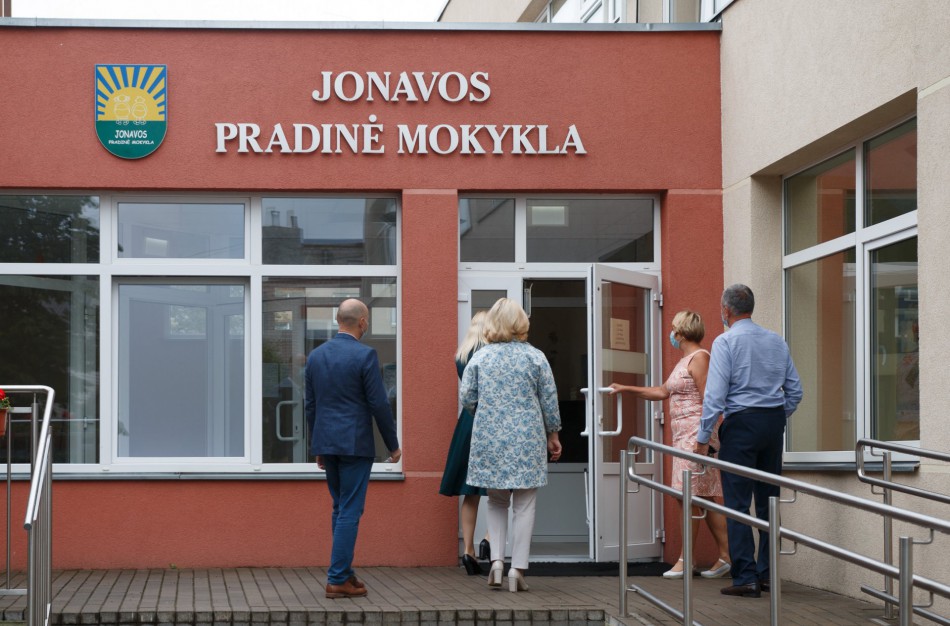 Konkursas Jonavos pradinės mokyklos direktoriaus pareigoms eiti