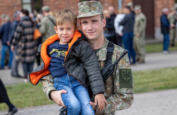 Priesaikos Lietuvai žodžius ištarė apie 900 karių