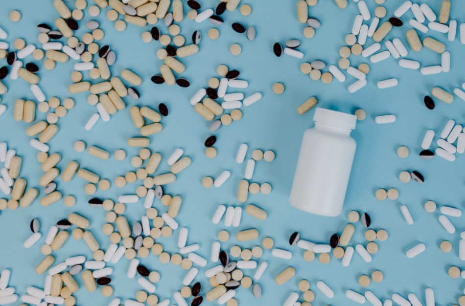 Informacija apie cheminių medžiagų įtraukimą į narkotinių ir psichotropinių medžiagų pirmtakų (prekursorių) sąrašus