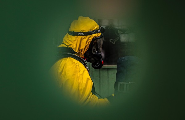 Inžinerijos bataliono karių pratybos Slovakijoje: tikros kovinės nuodingosios medžiagos ir realus pavojus apsinuodyti