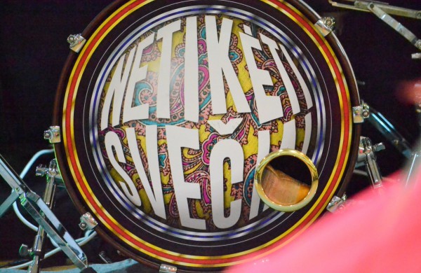 Valso ritmu ant parketo sukosi ir jonaviečių poros